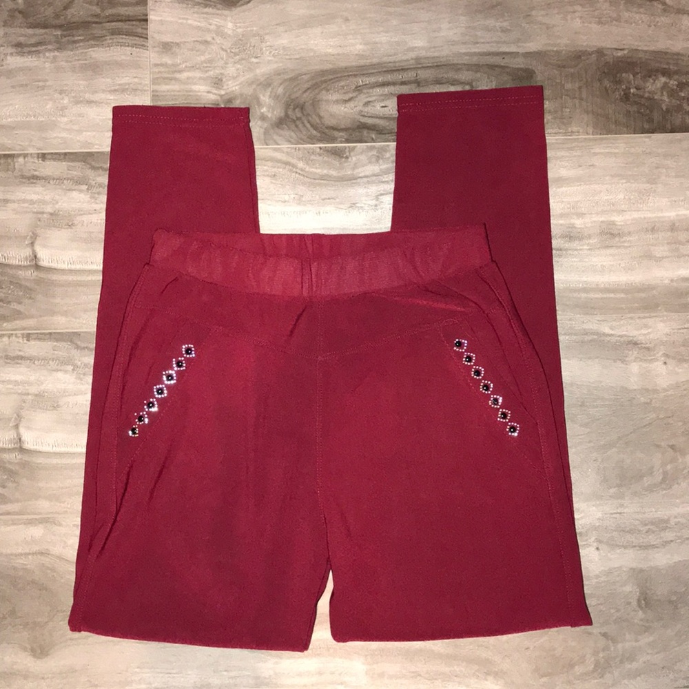 Maroon pants leggings with pockets